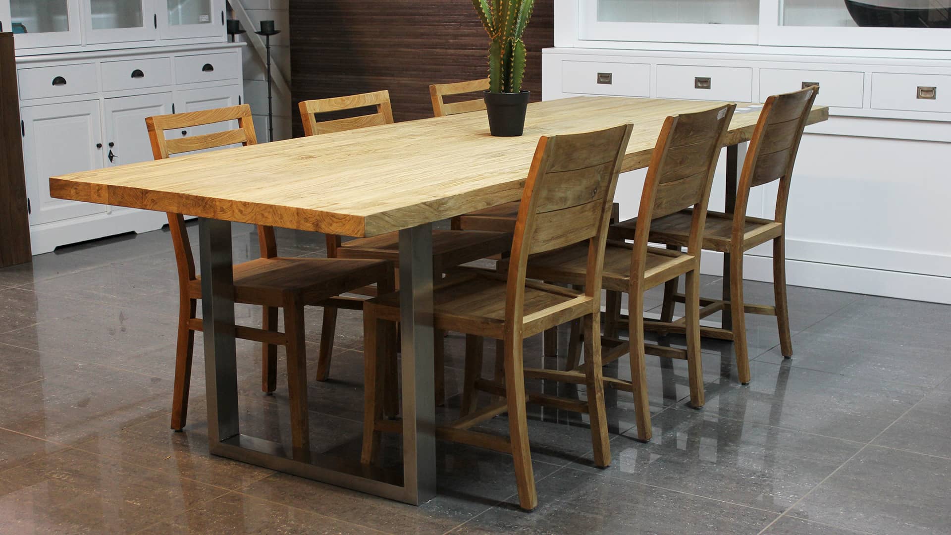 Moderne stoelen teak, stevige eetkamerstoel massief hout.